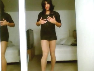 Pantyhose and Heels - Veronica Mendez