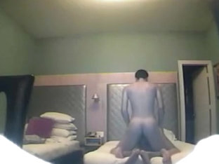 Oriental twink pumps me in a hotel room