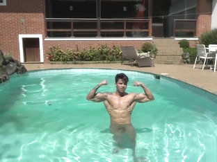 Sexy muscle guy - Andre