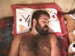 Hairy guys jackoff