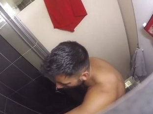 Spy guy in hostel shower jerk part 2
