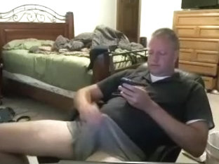 Lovely BF is having fun in a small room and memorializing himself on computer webcam