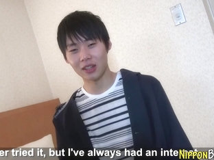 Japanese twink jerks cum