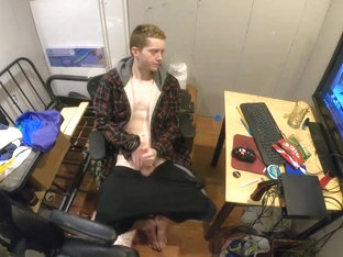 Str8 Redneck Caught Watching Gay Porn [please  the fanclub]