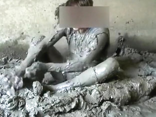 Concrete under slimy mud P4 - uncensored version