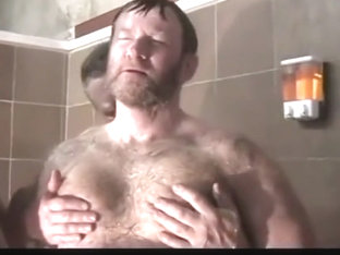 cruising...bear daddy goes to gym shower