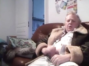 request clip.Me bomber jacket,ripped jeansshorts fucking my