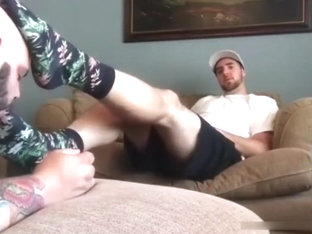 FEET FEET